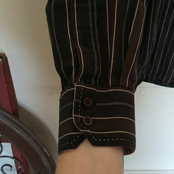 Long sleeve button-down - Picture 4 of 5